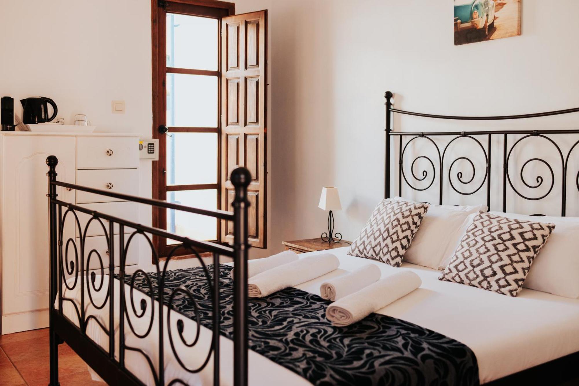 Casa Del Patio Bed & Breakfast Pinos del Valle Екстериор снимка